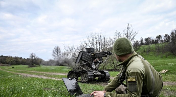 „Viitorul războiului”. Ucraina trimite roboți pe front, în locul soldaţilor: „Poziția a fost capturată fără să se tragă niciun foc”