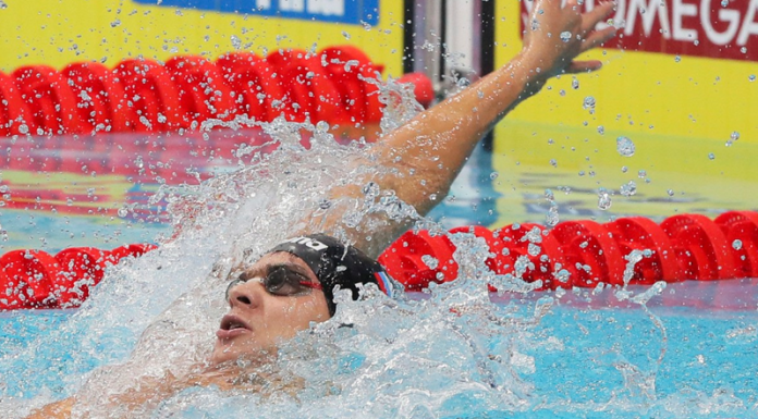 Sancțiuni ridicate: Înotătorii ruși și belaruși vor putea concura sub drapelul țării lor și li se va intona imnul național