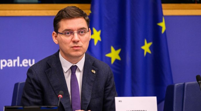 Victor Negrescu atrage atenția asupra riscurilor economice pentru România în lipsa unui buget european solid