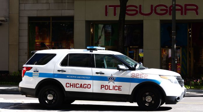 Amenințare cu bombă la casa fratelui papei Leon, în apropiere de Chicago. Poliția a intervenit de urgență