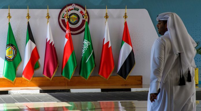 Statele din Golf își reevaluează strategia de securitate pe fondul războiului SUA-Iran. Apeluri pentru crearea unui „NATO musulman”