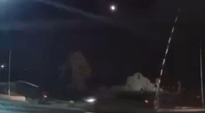Suporter dinamovist, atacat în trafic de ultrași ai echipei Steaua București. Incidentul, soldat cu accident