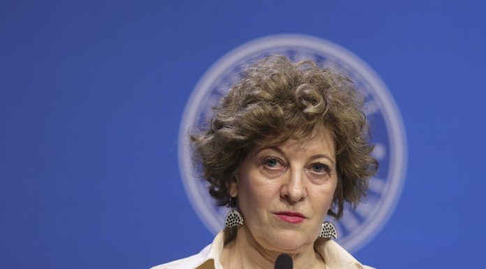 CFR Marfă își va declara falimentul până la 31 mai. Oana Gheorghiu: „Activitatea va fi preluată de Carpatica Feroviar”