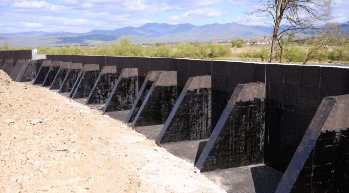 Podul rutier dintre România şi Ucraina, peste râul Tisa, va fi deschis în iulie. Investiţia se ridică la 50 milioane de euro