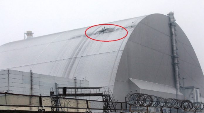 Pericol de scurgeri radioactive în cazul prăbuşirii structurii de protecţie a reactorului de la Cernobîl (Greenpeace)