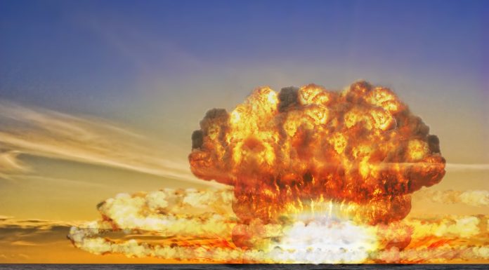 Putin are nevoie de un „scenariu teribil de thriller”. Moscova alimentează brusc temerile legate de o bombă nucleară europeană