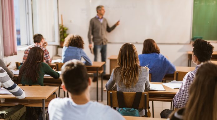 O nouă simulare a Evaluării Naționale, organizată în școli. Câți elevi vor susține probele