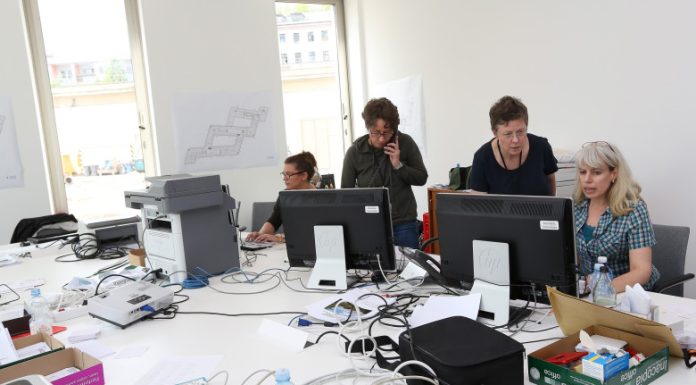 Meta va monitoriza mişcările mouse-ului şi apăsările de taste ale angajaţilor, pentru antrenarea inteligenţei artificiale