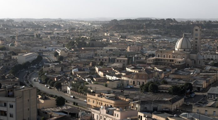 SUA încearcă să reia relațiile cu un stat african izolat, numit „Coreea de Nord a Africii”. Bastion împotriva influenței iraniene (WSJ)