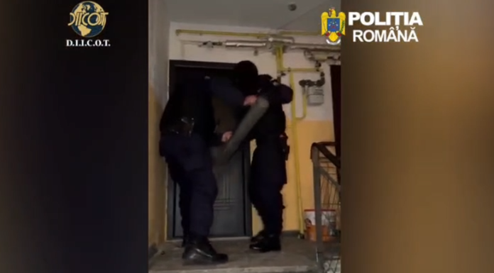 Percheziții de amploare la o rețea de trafic de droguri, în 3 județe. Suspecții vindeau elevilor și ofereau reduceri pentru fidelizare