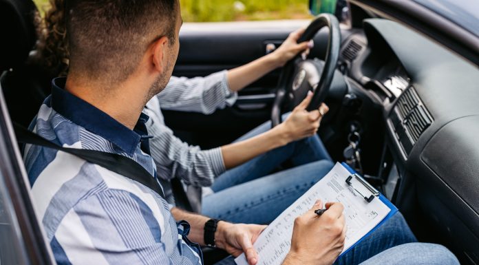 Dosarul pentru permis auto în 2026: Documentele necesare și regulile pe care trebuie să le respecte toți candidați