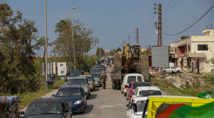 „Vreau doar să mă întorc acasă”. Aglomerație pe drumurile din Liban după intrarea în vigoare a armistițiului de 10 zile