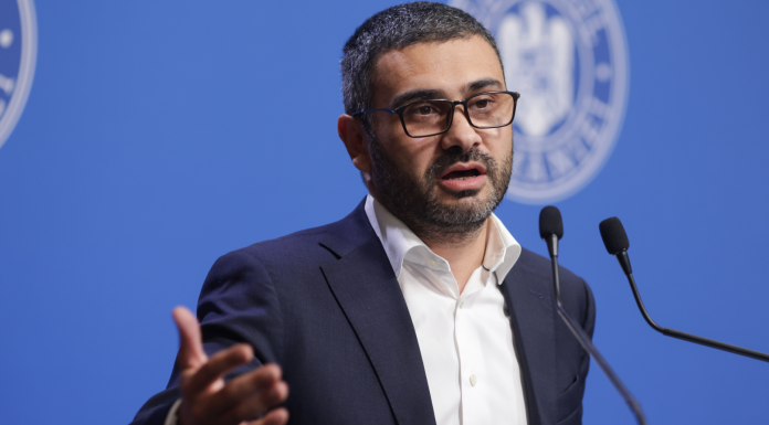 Florin Manole: Dacă trece moțiunea de cenzură, sunt doar două opțiuni pentru PSD. A treia nu există