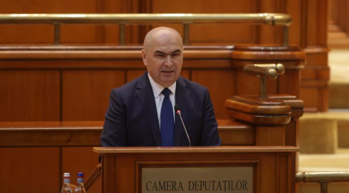 Moţiunea de cenzură împotriva Guvernului Bolojan, prezentată astăzi în plenul reunit al Parlamentului