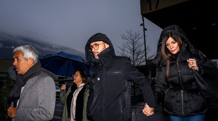 Proprietarii barului elvețian „Le Constellation”, care a ars în noaptea de Anul Nou, puși sub acuzare