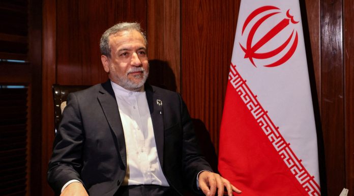 Delegaţia iraniană condusă de preşedintele Parlamentului a sosit la Islamabad pentru negocieri cu SUA