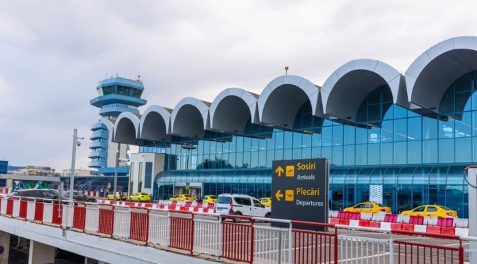 Principalul aeroport al României a primit patru oferte pentru parcul fotovoltaic pe care vrea să îl construiască cu finanțare europeană