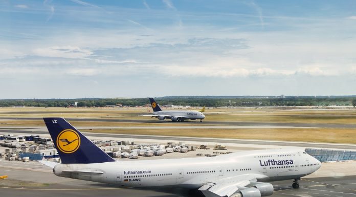 Greva continuă la Lufthansa. Sute de zboruri anulate în Germania
