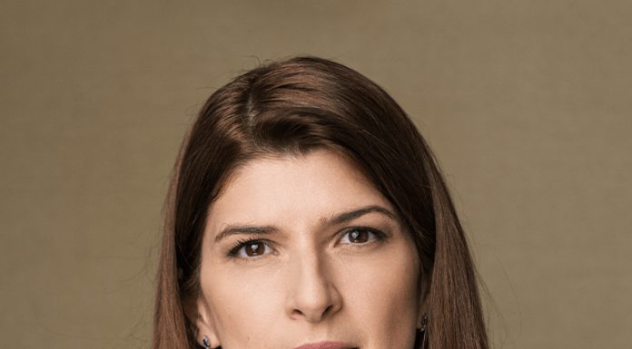 Eveniment News.ro – Alina Petrescu, OMV-Petrom: Sustenabilitatea trebuie să o facem împreună, schimbarea nu o poate face mediul privat, nu o poate face statul singur şi nu o pot face consumatorii singuri, o putem face împreună – VIDEO