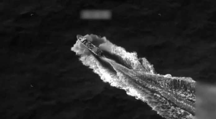 Trei morţi într-un atac american asupra unei ambarcaţiuni cu presupuşi traficanţi de droguri – VIDEO