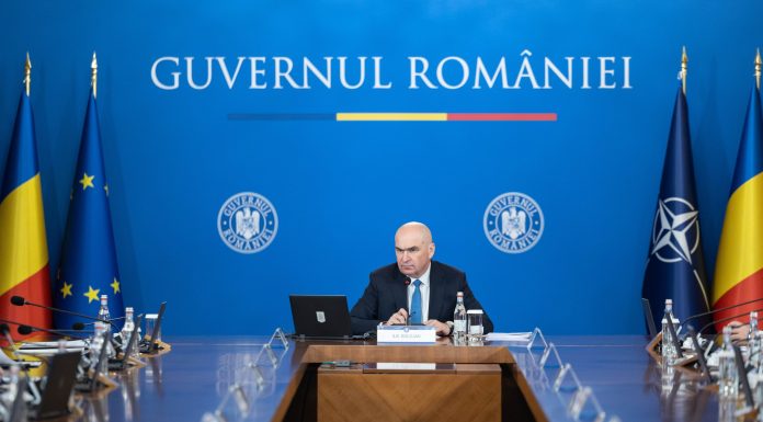 Proiectul care interzice cumulul pensie-salariu la stat va fi adoptat azi de Guvern