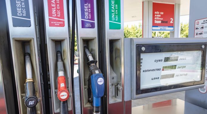 Cât a ajuns să coste motorina în Bulgaria, la o lună și jumătate de începerea războiului din Iran