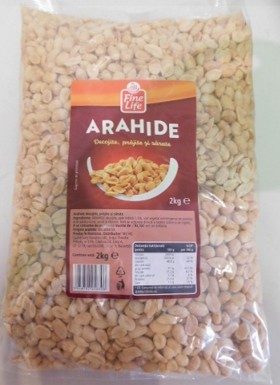 Lot de arahide prăjite, retras de la vânzare din magazinele Metro, din cauza prezenţei aflatoxinelor