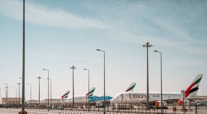 Avertisment teribil. Europa mai are combustibil pentru avioane pentru aproape șase săptămâni