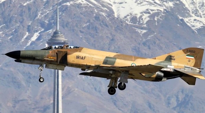 Dilema armatei SUA: cum a fost posibil ca un avion american, operat de iranieni, vechi de 60 de ani, să atace o bază americană în 2026