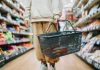 Ce program au magazinele în minivacanța de 1 Mai 2026. Până la ce oră rămân deschise supermarketurile de Ziua Muncii
