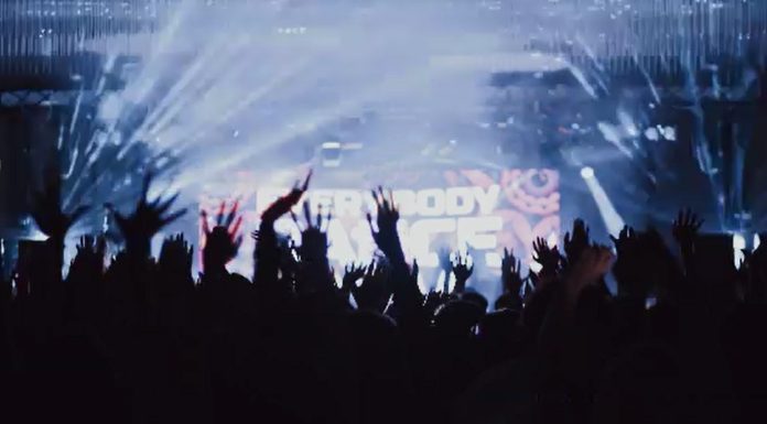 Balurile de absolvire, tot mai scumpe. Alternativele mai ieftine alese de studenți pentru a sărbători finalul facultății