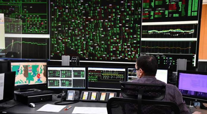 Ministrul Energiei, mesaj pentru „cei care nu se opresc nici de sărbători”, ci sunt „la datorie zi şi noapte”: Sunt oamenii care ţin sistemul energetic în funcţiune, iar munca lor, chiar dacă nu se vede de fiecare dată, se simte în fiecare casă