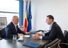 Bolojan, după ce a discutat cu Bogdan Ivan la Ministerul Energiei, unde va prelua interimatul: Obiectivul este să întărim sistemul energetic, în aşa fel încât să avem un preţ mai bun pentru cetăţeni şi mediul privat