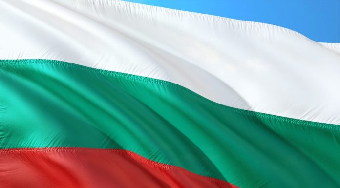 Alegeri parlamentare anticipate în Bulgaria. Alegătorii, chemați la vot pentru a opta oară în cinci ani. Ce indică sondajele