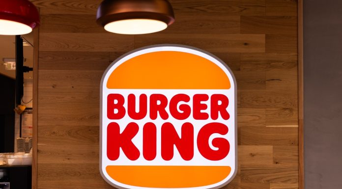 Burger King se extinde în România și deschide un nou restaurant, în Brașov
