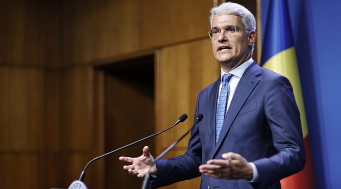 Dragoș Pîslaru: „Guvernul acesta nu pleacă nicăieri după ziua de marți”