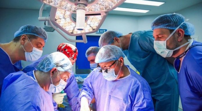 Tratament salvator pentru un tânăr cu o boală gravă de ficat