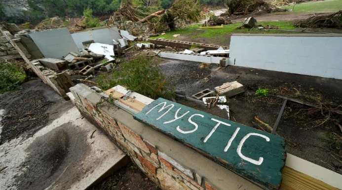 Texas: 27 de victime într-o tabără creștină de fete. Evacuarea mai devreme ar fi salvat vieți, spun martorii