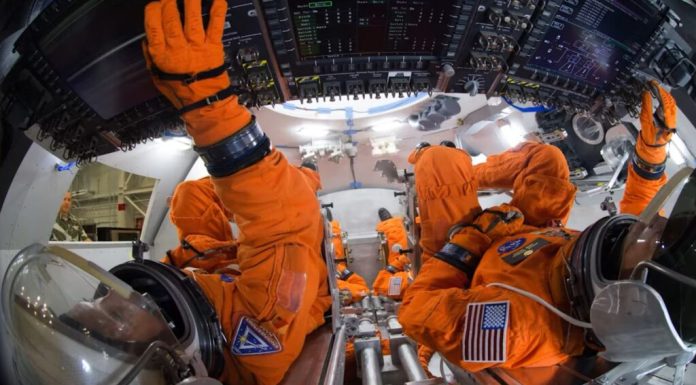 Misiunea Artemis II se apropie de cel mai riscant moment: reintrarea capsulei în atmosfera Pământului