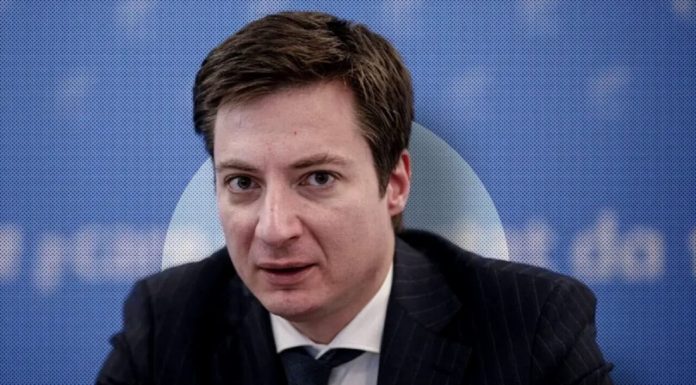 Andrei Caramitru vrea dispariția PSD și anticipează proteste în Piața Victoriei: Începe nebuneala