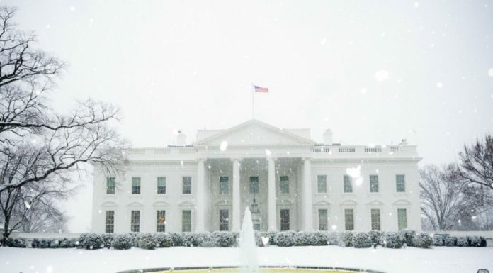 BBC: Incidentul de astăzi de la Cina Corespondenților obligă la o regândire a întregului sistem de securitate