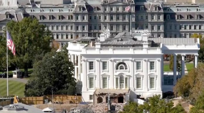 Curtea de Apel permite continuarea construcției sălii de bal de la Casa Albă