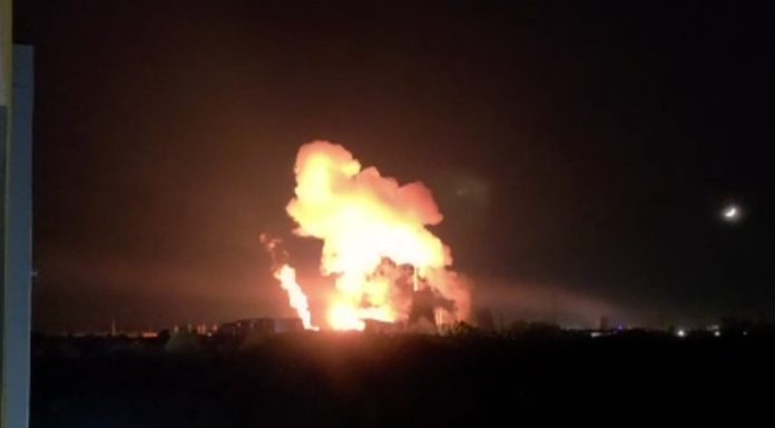 Ministrul Energiei anunță reluarea apei calde în București după incendiul de la CET Vest. 2.300 de blocuri au fost afectate