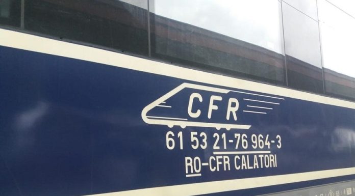 Trafic feroviar oprit temporar între staţiile Mihăieşti – Radomireşti din cauza lipsei tensiunii în firele de contact/ Până la remedierea situaţiei, trenurile staţionează