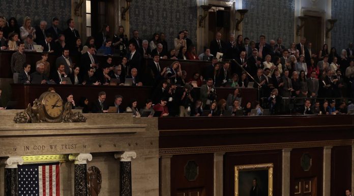 În faţa Congresului american, Charles al III-lea a îndemnat Statele Unite să rămână alături de aliaţii lor occidentali. Mesajele ascunse transmise în discursul său, conform POLITICO