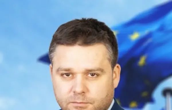 Ciucu: Crizele noastre politice sunt create exclusiv pe baza intereselor politice şi financiare – oameni bogaţi şi puternici vor acces la mai multă bogăţie şi la mai multă putere/ Despre AUR: foşti pesedişti, la fel de nesătui şi fără s