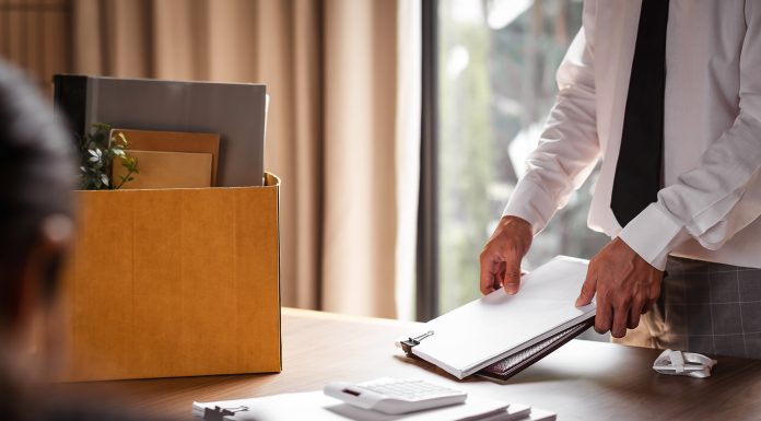 Un angajat concediat după ce nu și-a luat concediu 25 de ani trebuie să primească banii pentru 827 de zile