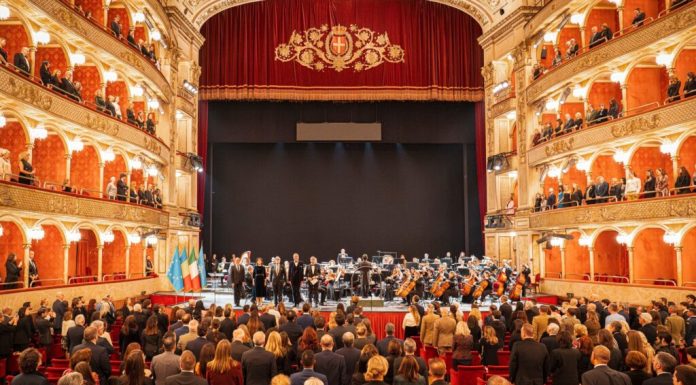 Peste 200 de artiști cer schimbarea rapidă a taxei din industria concertelor. Guvernul: sistemul actual nu mai funcționează