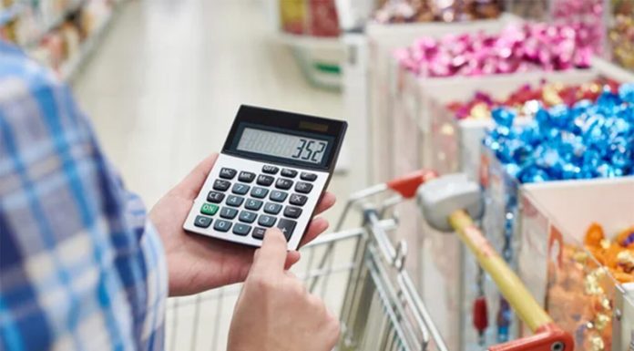 Coșul minim de supraviețuire în 2026: Cât costă să mănânci o lună în România?