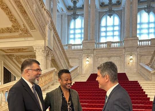 FOTO Cuba Gooding Jr, la Senatul României